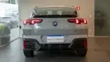 BMW IX2 - Miniatura 3