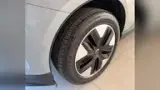 Volvo EX40 - Miniatura 11