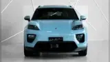 Porsche Taycan - Miniatura 3