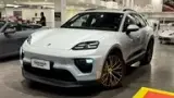Porsche Macan - Miniatura 2
