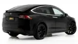 Tesla Model X - Miniatura 2