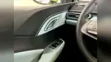 BYD Dolphin Mini - Miniatura 19