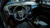 Volvo XC40 Recharge - Miniatura 10
