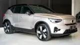 Volvo EX40 - Miniatura 2