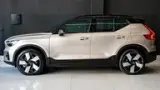 Volvo EX40 - Miniatura 5