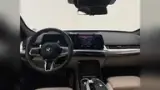 BMW IX2 - Miniatura 12
