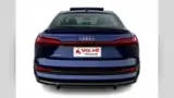 Audi E-tron - Miniatura 6