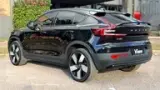 Volvo EX40 - Miniatura 8