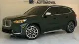 BMW Ix Edrive20 - Miniatura 4
