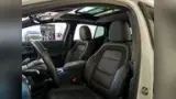Chevrolet Equinox EV - Miniatura 18