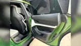 Porsche Taycan - Miniatura 20