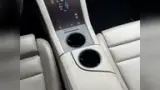 Porsche Taycan - Miniatura 8