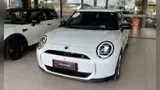 Mini Cooper SE - Miniatura 1