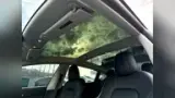 Tesla Model 3 - Miniatura 3