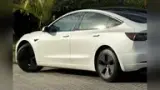 Tesla Model 3 - Miniatura 10