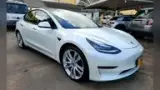 Tesla Model 3 - Miniatura 5