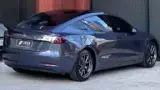 Tesla Model 3 - Miniatura 20