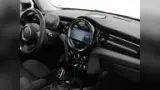 Mini Cooper SE - Miniatura 12