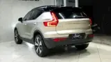 Volvo XC40 Recharge - Miniatura 4