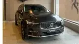 Volvo Xc60 Plug-in Hybrid - Miniatura 1