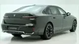 BMW I7 - Miniatura 3