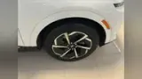 Chevrolet Equinox EV - Miniatura 13