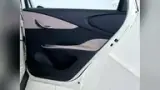BYD Dolphin - Miniatura 20