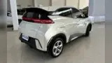 BYD Dolphin Mini - Miniatura 12