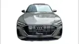 Audi E-tron - Miniatura 2
