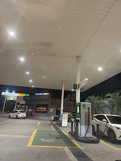 Foto 1 da estação Posto Nações Unidas