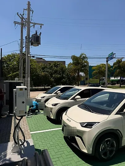Foto 3 da estação Piracicaba Plug Charge Brasil