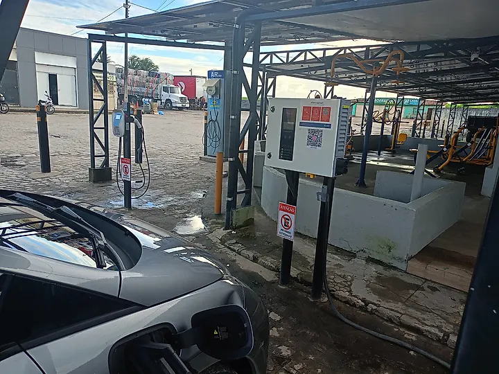 Foto 4 da estação E-Charge 4 Rodas