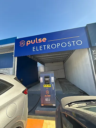 Foto 2 da estação Pulse Eletropostos — Posto Ipiranga