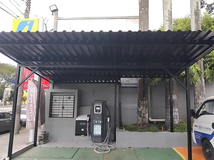 Foto 1 da estação Elektro Charge Boqueirao
