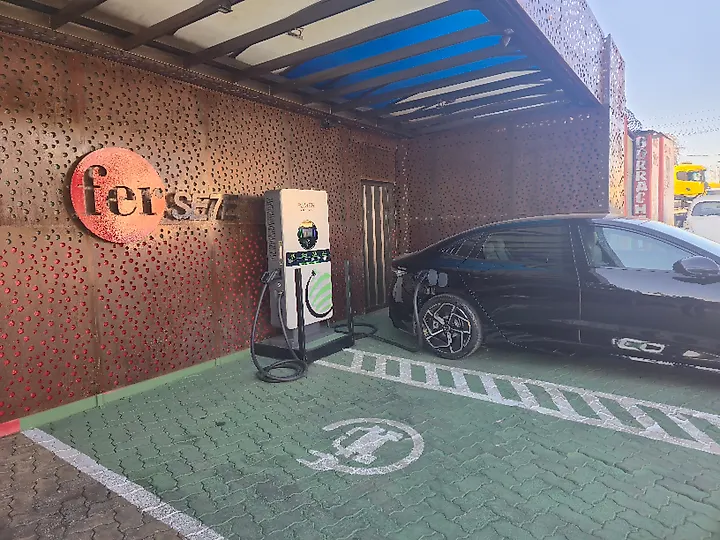 Foto 2 da estação Power Charge Fersete Ferro E Aço