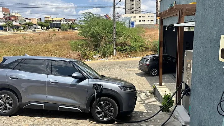 Foto 2 da estação JPL Charger