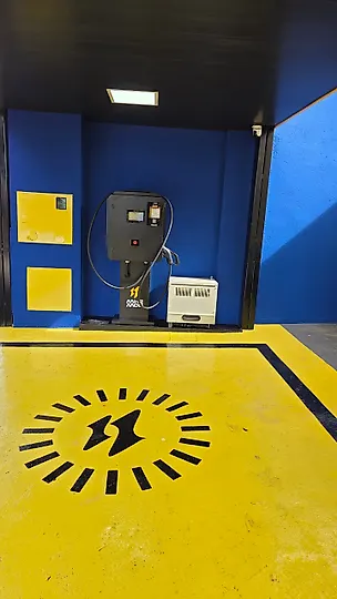 Foto 4 da estação Autoescola Piloto / MHZ MOB
