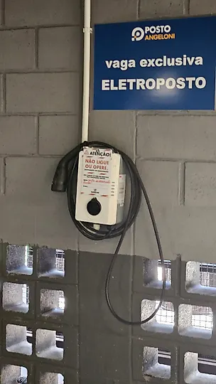 Foto 1 da estação Angeloni Supermercado