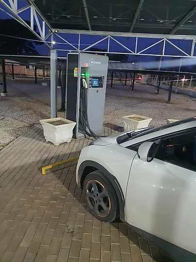 Foto 4 da estação JBA Energia Solar e Carros Elétricos