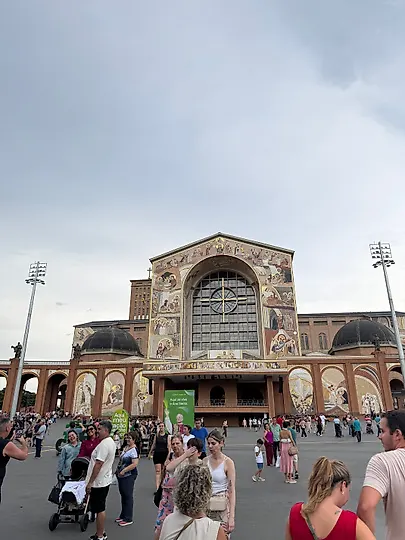Foto 1 da estação Santuário De Aparecida - Ponto De Encontro