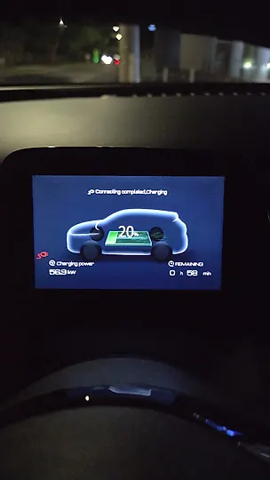 Foto 1 da estação BYD Vitória Motors Uberaba