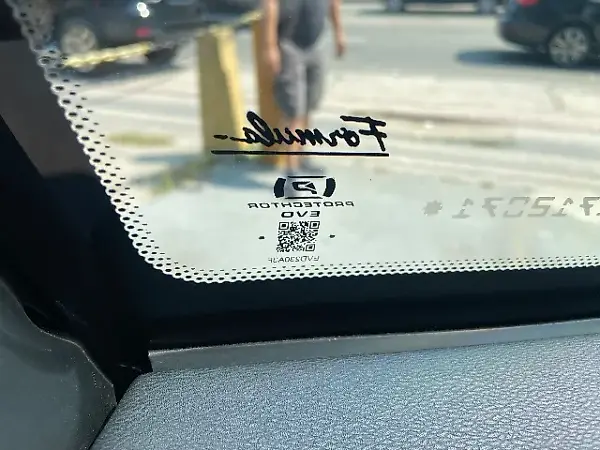 Volvo XC40 Recharge - Imagem 14