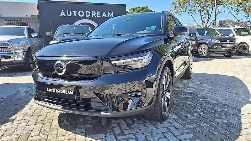 Volvo XC40 Recharge - Imagem 11