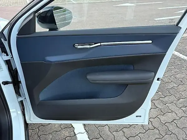 Volvo EX30 - Imagem 15