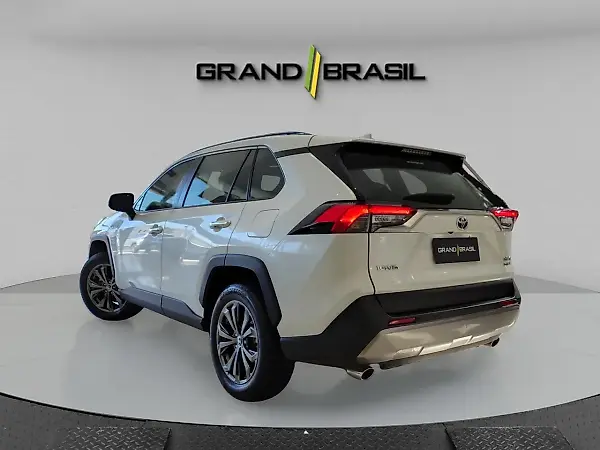 Toyota Rav4 EV - Imagem 5
