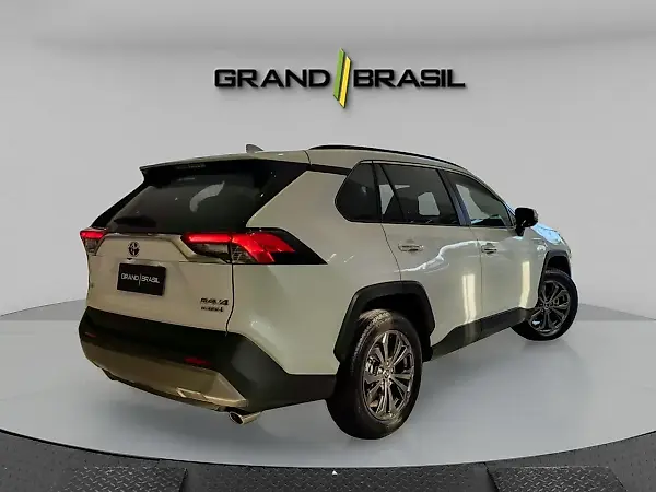 Toyota Rav4 EV - Imagem 3