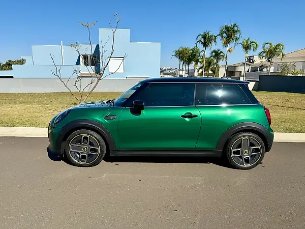 Mini Cooper SE - Imagem 7