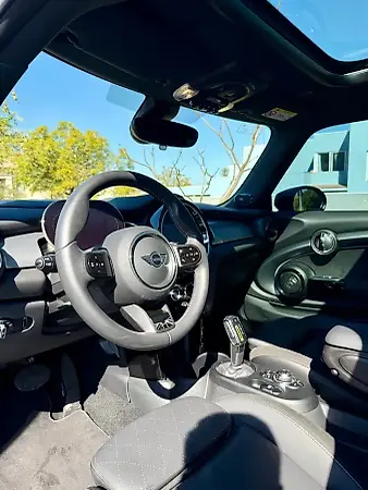 Mini Cooper SE - Imagem 8