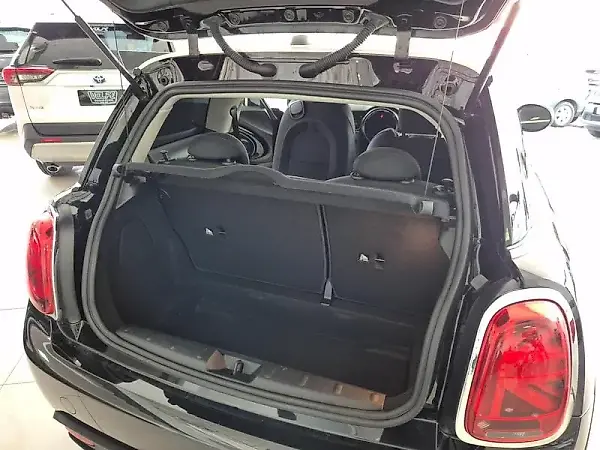 Mini Cooper SE - Imagem 14