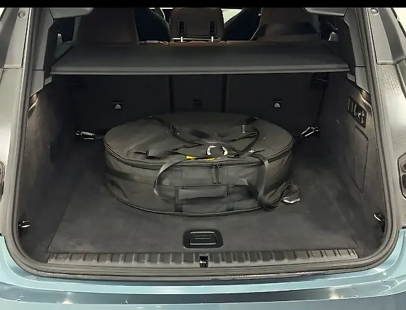 BMW Ix - Imagem 9